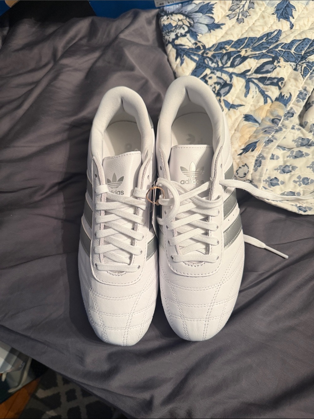 adidas White Sneakers with Gray Stripes